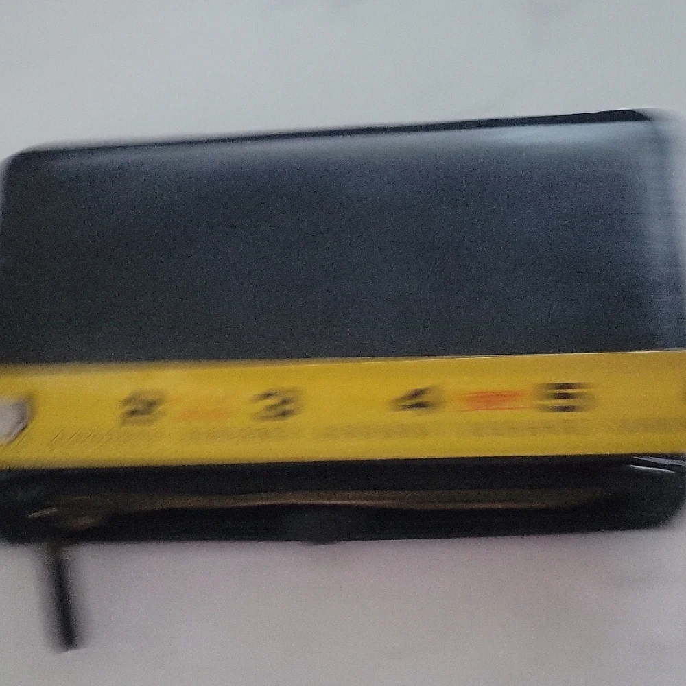 Bentoben Black Leather Wallet with Gold Zipper